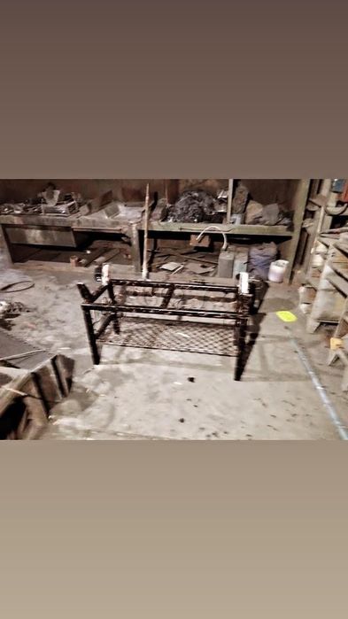 Мангал в виде металлического парусника!