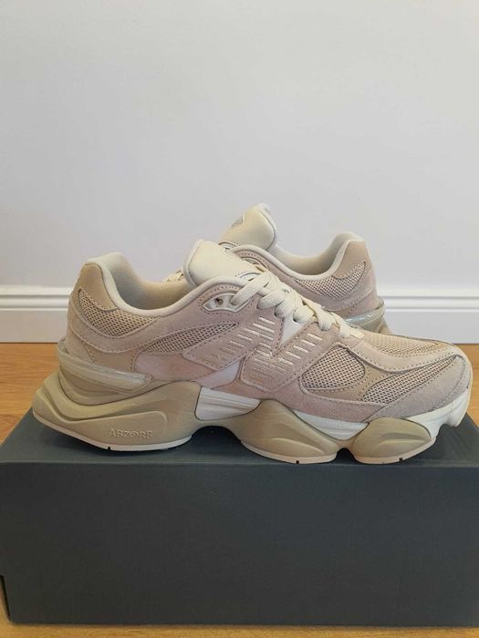 New Balance 9060 - marimea 39 - Noi