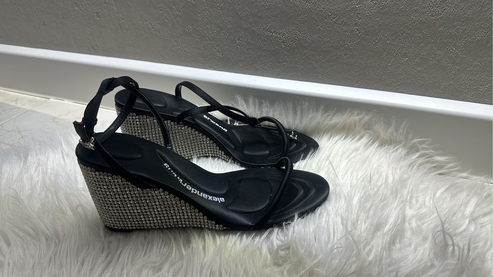 Продам туфли