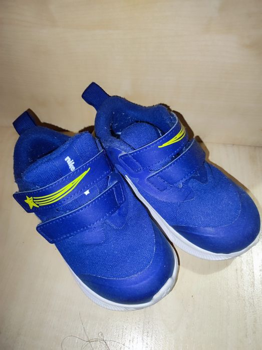 Продам детские сандалики