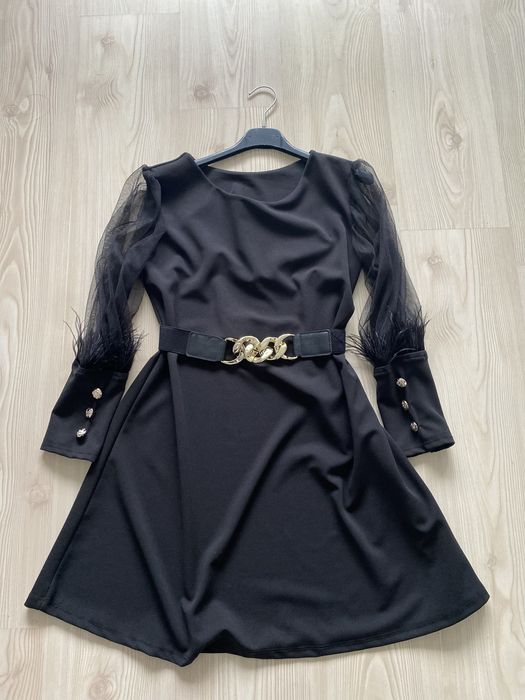 Стилна нова рокля!