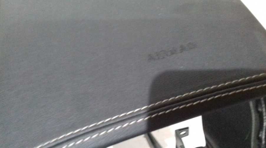 Ford Focus MK4 VIGNALE plansa de bord - kit airbag - centuri siguranta