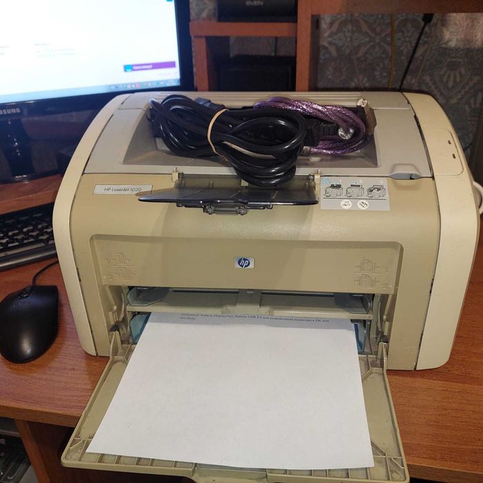 Продам принтер  HP LaserJet 1018
