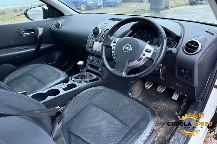 Haion cu luneta culoare Super White 326 Nissan Qashqai 1 J10 [facelif