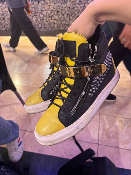 giuseppe zanotti как у пантеры