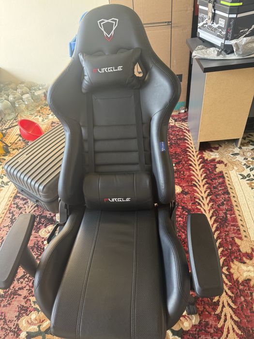 İgravoy Kreslo Yangidek ko'p ishlatilmadi