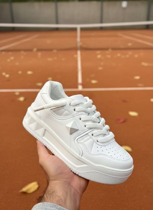 Adidasi Valentino Garavani Alb