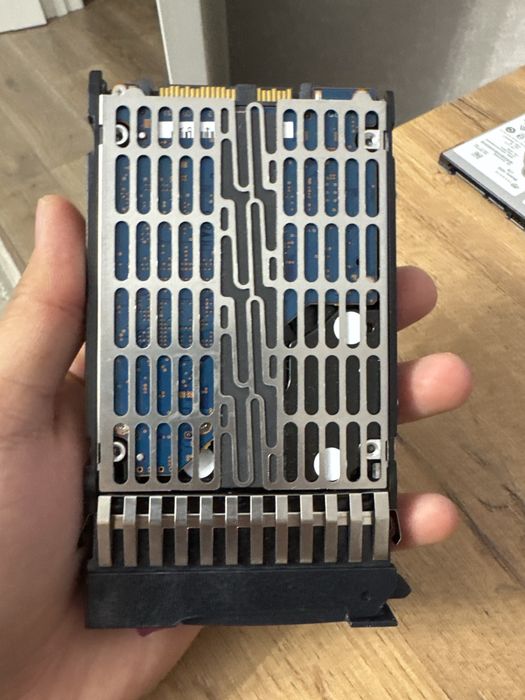 Серверный HDD HP