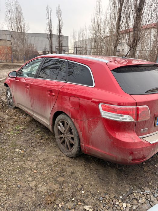 Toyota Avensis T27 (2011)