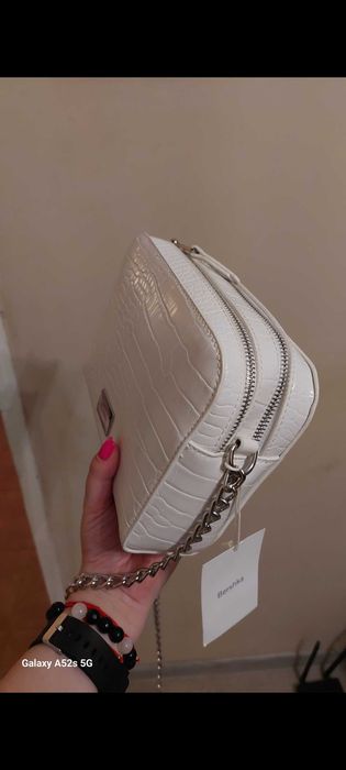 Дамска чанта Bershka