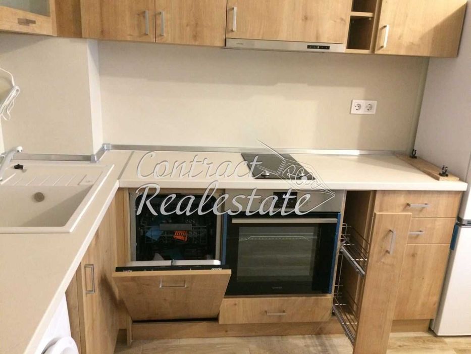 Дава се под наем Двустаен апартамент в Варна, Лятно кино Тракия - 55 кв.м за 398.82 € - Снимка #1