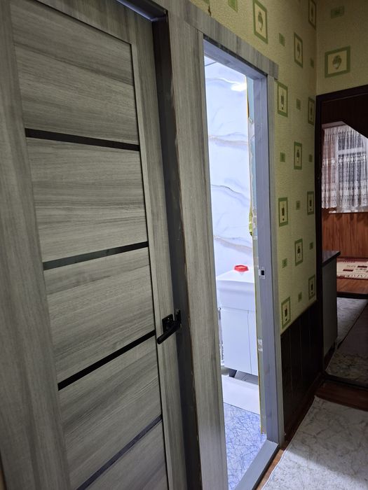 Продается 4 комнатная квартира в 3 тем этаже