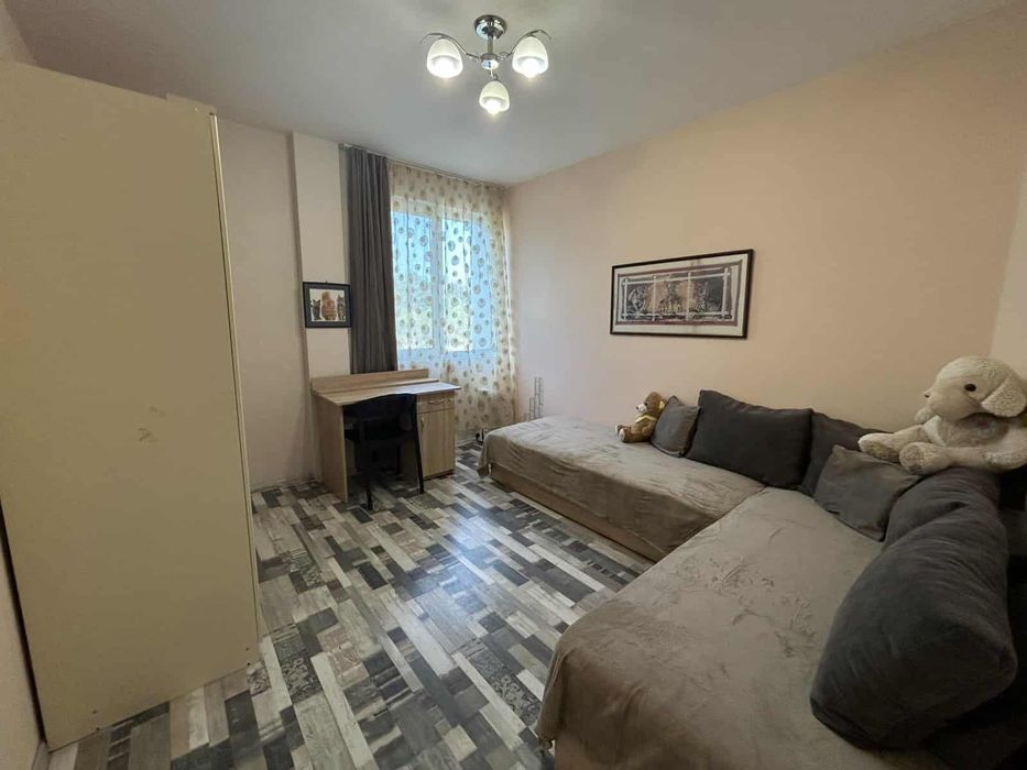 Дава се под наем Тристаен апартамент в Варна, Център - 62 кв.м за 562 € - Снимка #7