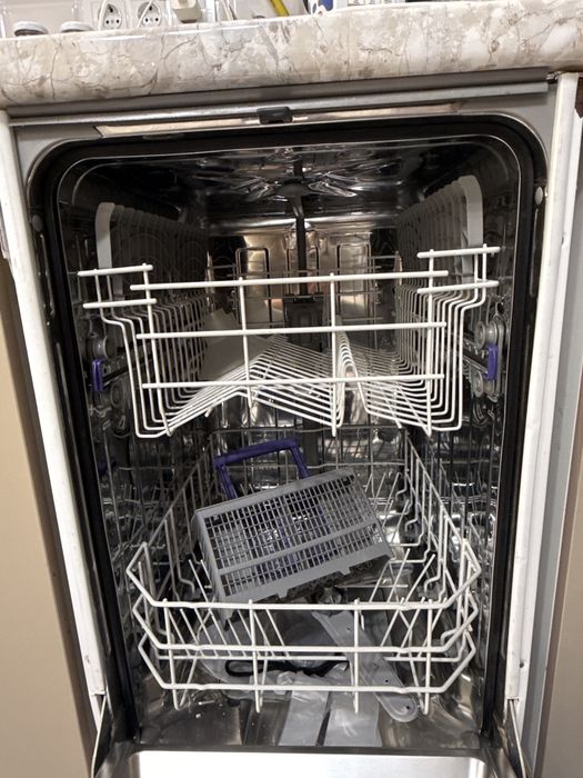 Посудомойка бу в рабочем состоянии