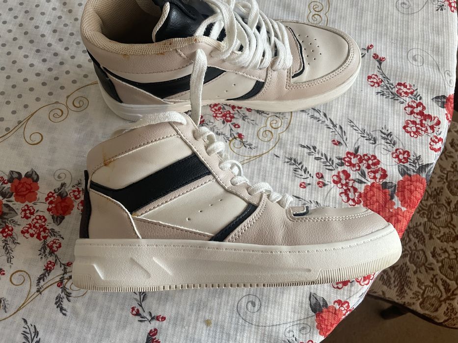 Кецове Pool&Bear