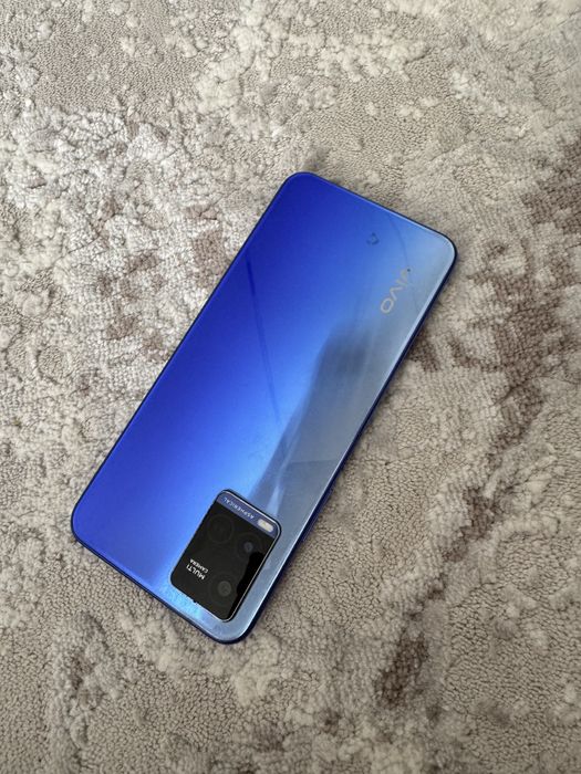 продам Vivo y21 64гб