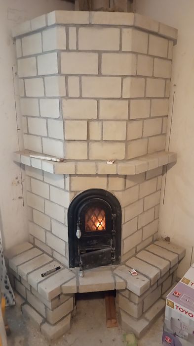 fac șeminee și sobe