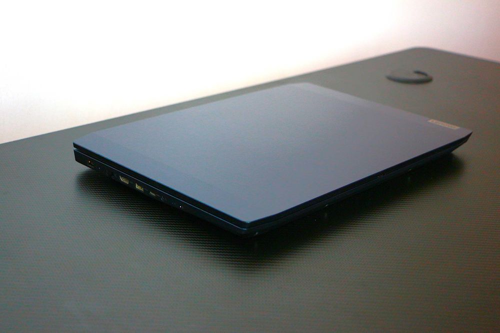Lenovo Gaming Ideapad Ryzen 5 4.0GHz, GTX 1650 4GB, 16GB RAM 512GB SSD