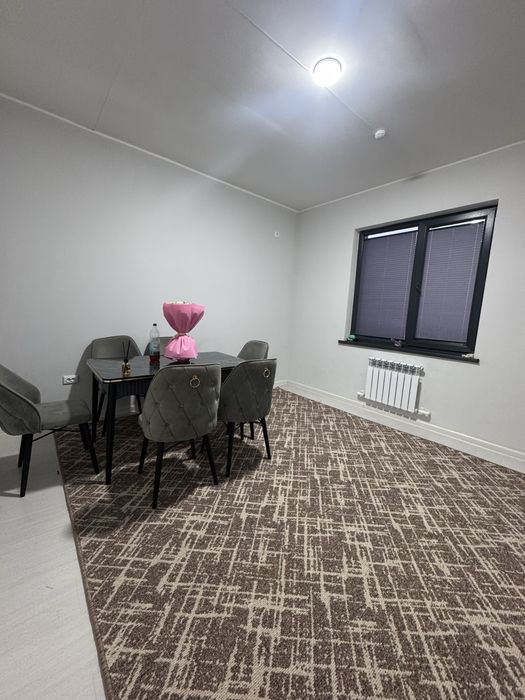 квартира яхши кизларга 2 та киз керак уй новастиройка