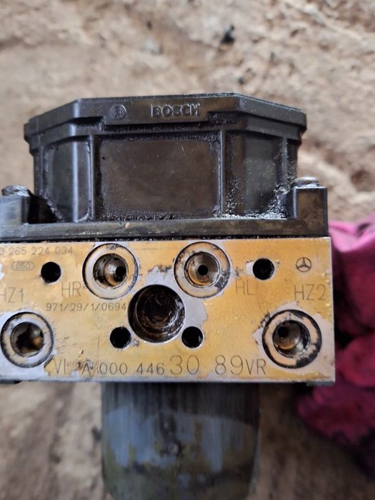 Vând pompă abs Sprinter