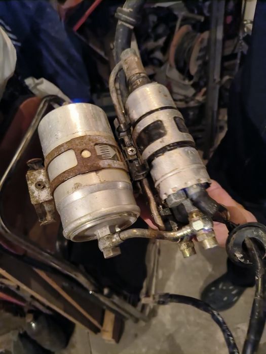 Бензонасос на Мерседес W140