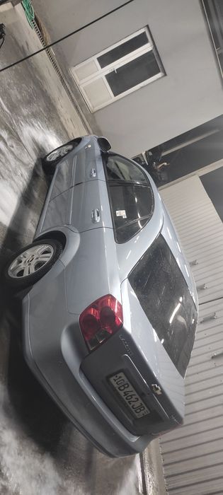 Lasetti sotiladi 1.6