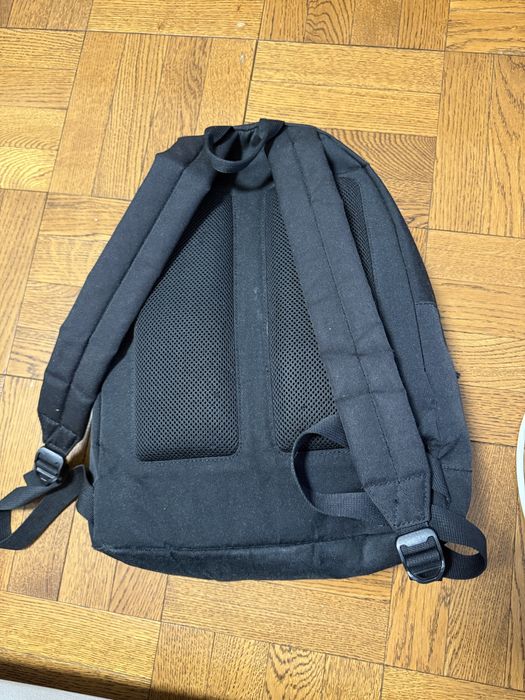 Продам рюкзак Lacoste, оригинал