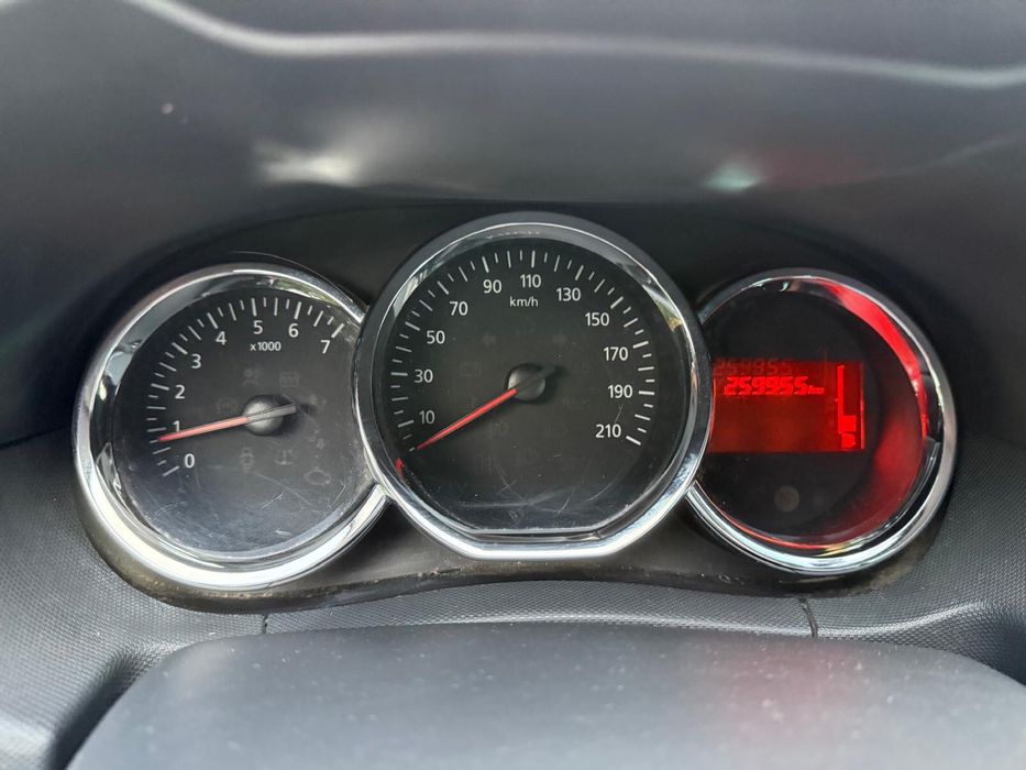 Duster 10/2015 , 1.5Dci 110Cp euro 5 cu 6 viteze Prestige RAR facut