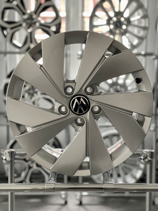 Jante 17 VW Golf Jetta Caddy Touran Tiguan T Roc Skoda Octavia Seat