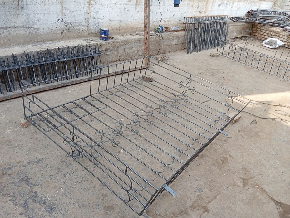 Металлические лестницы, решётки, ограждения, перила, навесы. От 85 000