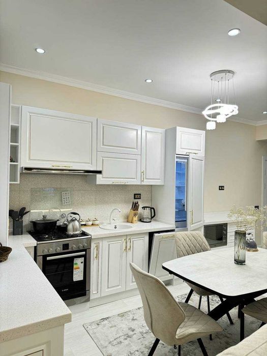 Продается укомплектованная  премиальная квартира на Нукуской. ЖК Орзу