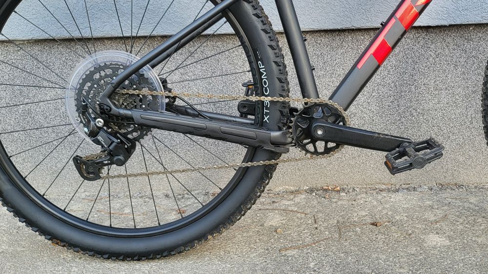 Vând mtb trek  marlin 5