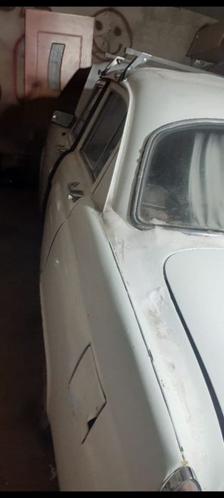 Продам  Волгу 21