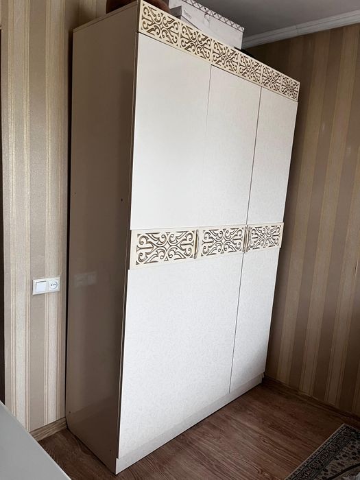 Продам шкаф для спальни
