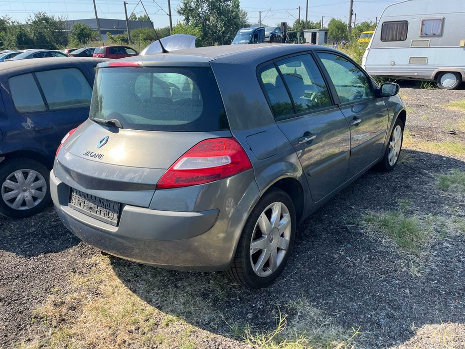 Dezmembrez Renault Megane 2 facelift 1,9 TDI cutie automata 2007 gri bleo