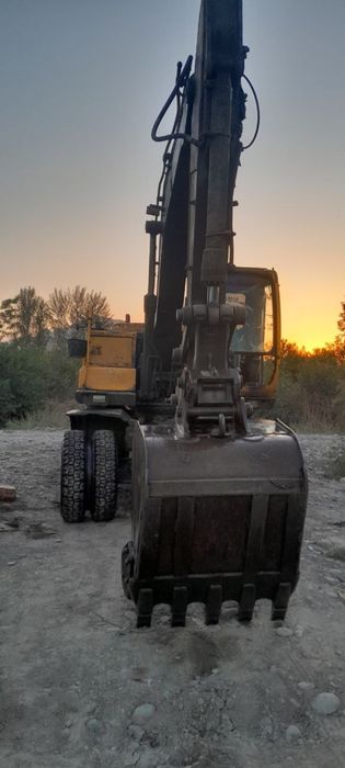 Volvo 130 holati idiyal