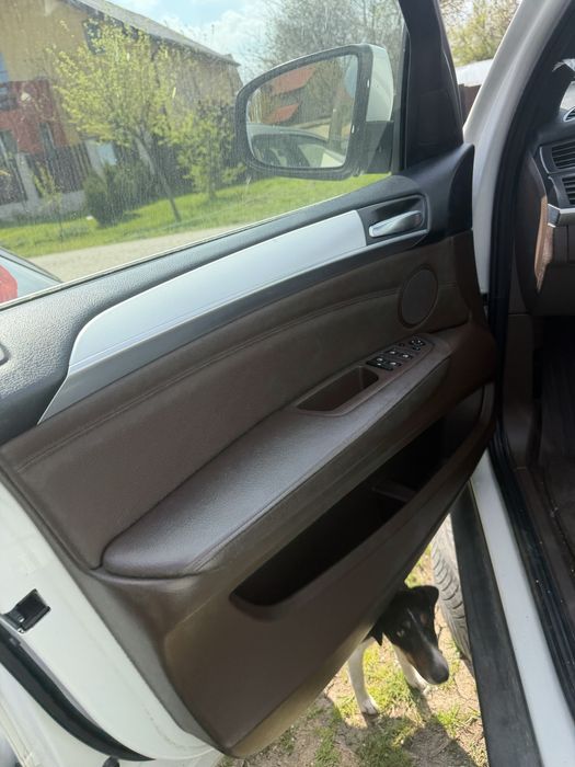 Dezmembrez x 5 e 70 3.0d 306cp