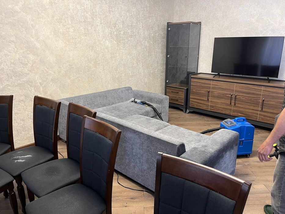 Чистка мебели чистка матрас Чистка стулья чистка ковров чистка диванов