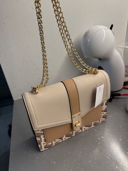 Дамска чанта ALDO – нова с етикет
