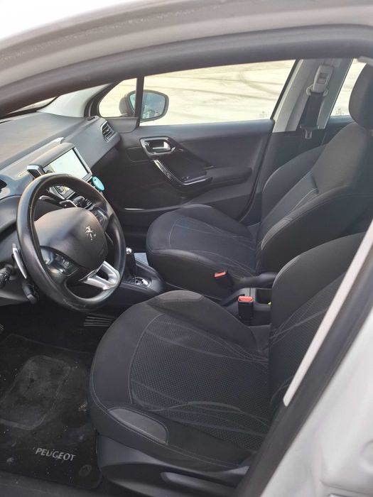 Peugeot, 208, 1.4 diesel, automata, 2013