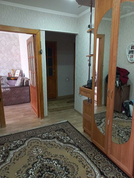 Продам 3-ю квартиру в 20 микрорайоне