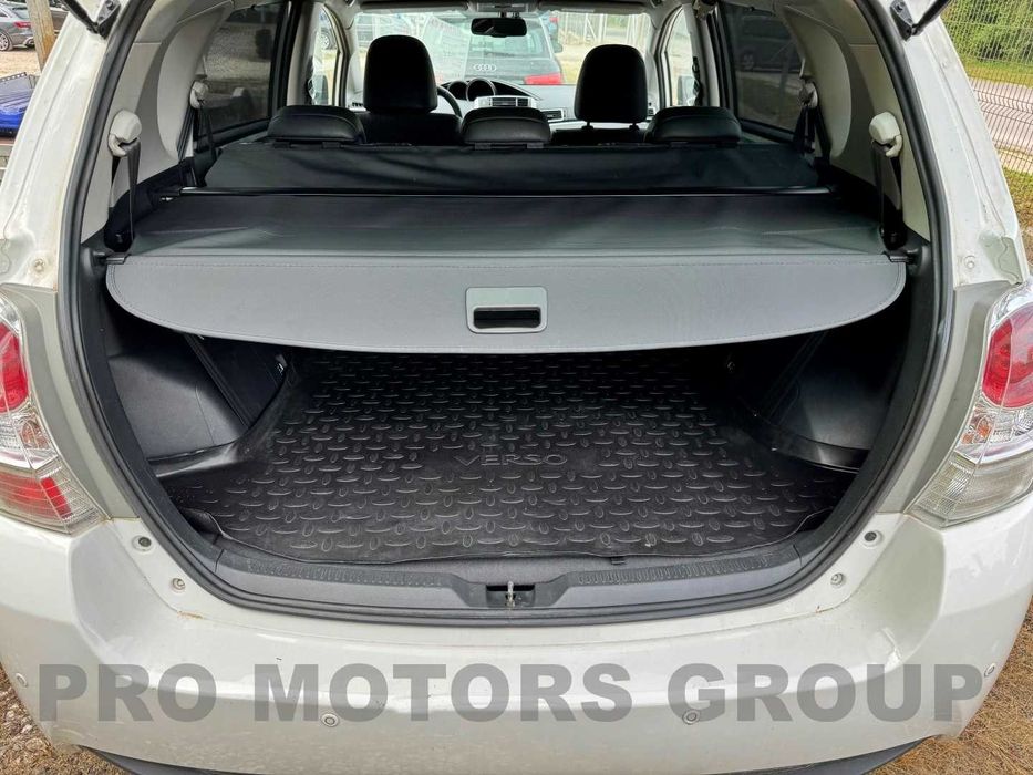 Щора за багажник Toyota Verso 2009-2018