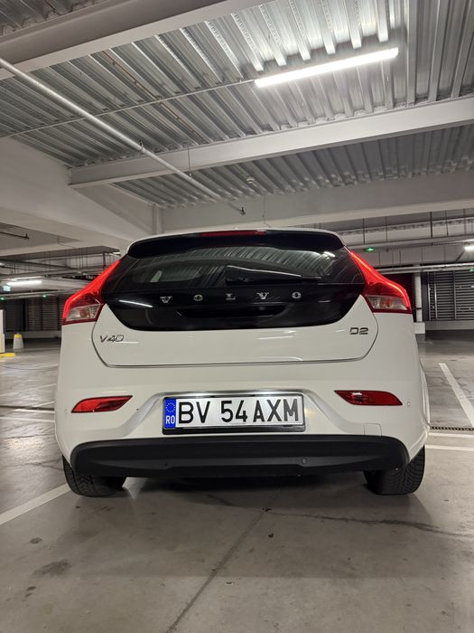 VOLVO V40 2014 — imagine 4
