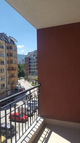 Двустаен апартамент в ж.к. Гоце Делчев