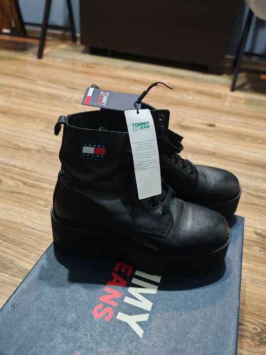 Ghete Tommy Hilfinger dama iarna