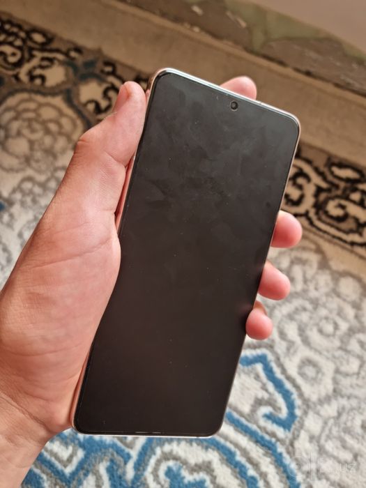 Samsung s21 plus 8/256