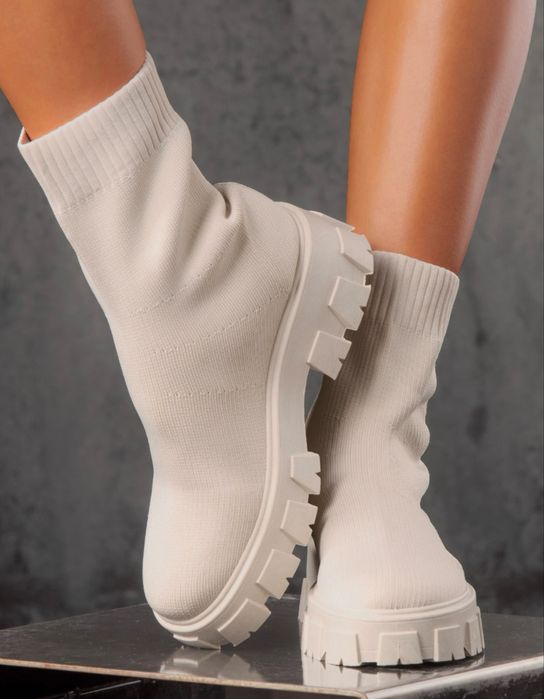 Боти от плат в цвят шампанско