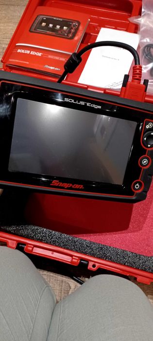 Диагностика Snap on SOLUS EDGE Scan за всички модели коли и микробуси