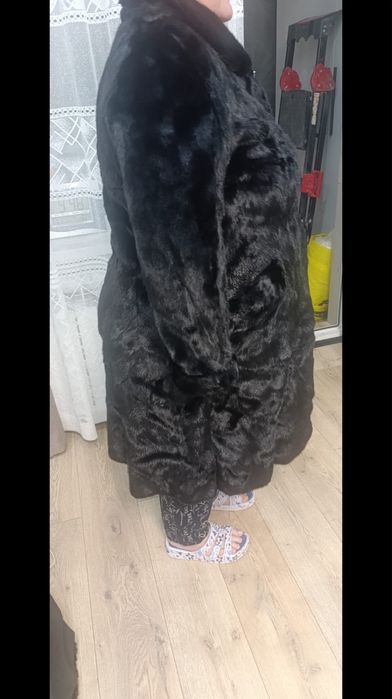 Продам шубы б/у норка