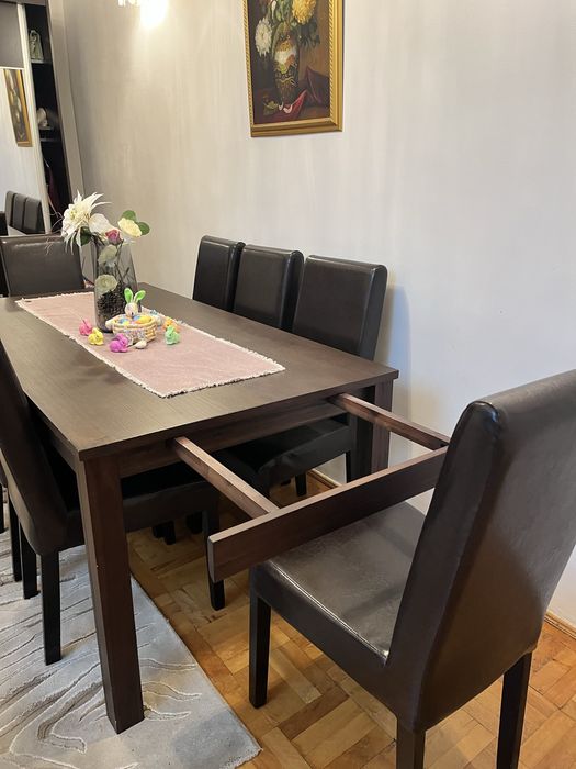 Set de living cu masa si scaune Venetia